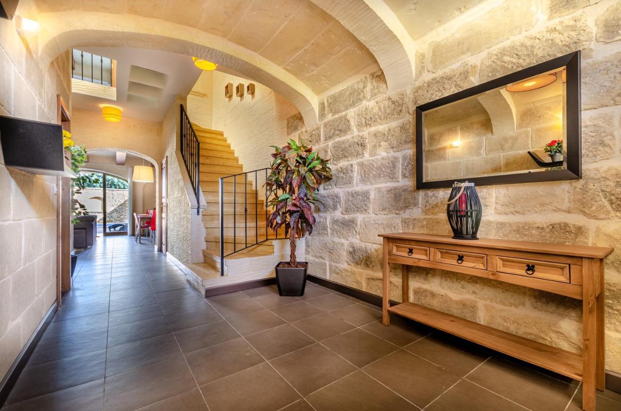 A Popular Pet Friendly Villa With A Pool, Gozo Xagħra Exterior foto